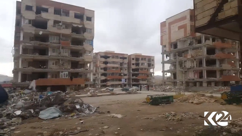 نوێترین دیمه‌نه‌كانی سه‌ختی ژیانی خه‌ڵكی سه‌رپێلی زه‌هاو له‌ كوردستان24 ببینه‌